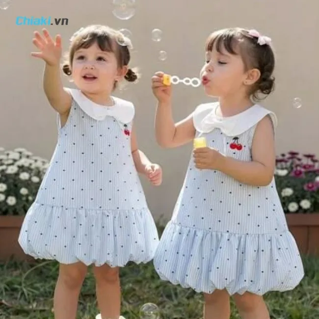 Đặt t&ecirc;n sinh đ&ocirc;i cho b&eacute; g&aacute;i theo c&ugrave;ng một chủ đề