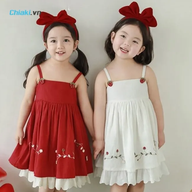T&ecirc;n sinh đ&ocirc;i b&eacute; g&aacute;i mang vẻ đẹp dịu d&agrave;ng