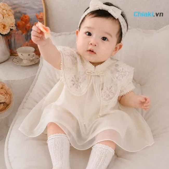 Đặt t&ecirc;n con g&aacute;i l&oacute;t chữ Diệu thể hiện sự may mắn, ph&uacute; qu&yacute;