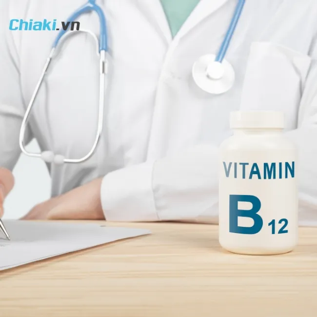 Vitamin B12 hỗ trợ giảm nhanh cảm gi&aacute;c t&ecirc; b&igrave;, nhức mỏi tay ch&acirc;n