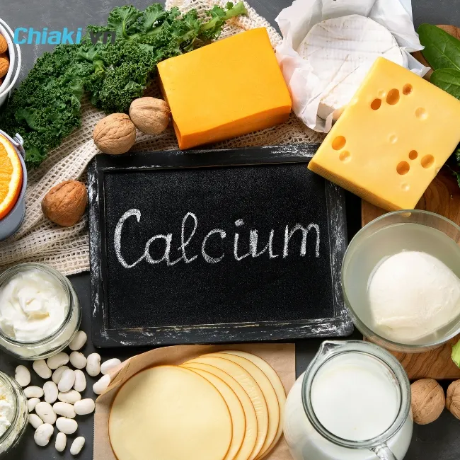 Canxi chiếm tới 99% cấu tr&uacute;c khung xương v&agrave; răng, quyết định độ cứng c&aacute;p