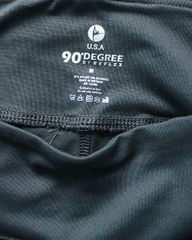 Quần Tập Gym Nữ 90 Degree Dáng Lửng Năng Động, Chất Liệu Mềm Mịn, Co Giãn Tốt – Thể Thao Thoải Mái, Phong Cách Năng Động