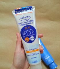 Sữa rửa mặt Kose Softymo Cleansing Foam Collagen 220g - Nhật Bản, Tạo Bọt Mịn, Làm Sạch Da và Dưỡng Trắng Tự Nhiên