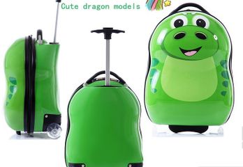 Vali Kéo Cuties Hình Chú Rắn Xanh Dễ Thương - Vali Cho Trẻ Em Bánh Xe Nhựa ABS, Du Lịch và Đi Học
