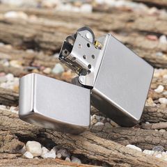 Bật Lửa Zippo 207 Street Chrome Xước Bụi - Mẫu Phổ Thông Được Yêu Thích, Độ Bền Cao, Phong Cách Độc Đáo, Giao Hàng Tận Nơi