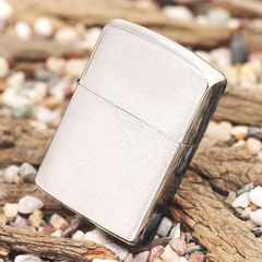 Bật lửa Zippo Armor 162 Brushed Chrome xước ngang - Bật lửa cao cấp Mỹ, thiết kế mạnh mẽ, bề mặt bền đẹp, quà tặng hoàn hảo cho tín đồ!