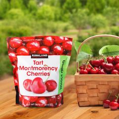 Quả Cherry Mỹ sấy khô Kirkland 567g - Ngon miệng, bổ dưỡng, tốt cho sức khỏe, hỗ trợ giấc ngủ và trí não, sản phẩm từ Mỹ.