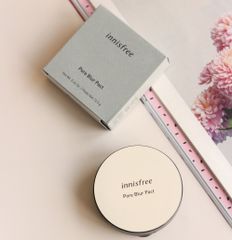 Phấn Phủ Kiềm Dầu Innisfree Pore Blur Pact Dạng Nén - Giúp Da Mịn Màng, Khô Thoáng và Lâu Trôi, Phù Hợp Cho Da Dầu và Hỗn Hợp