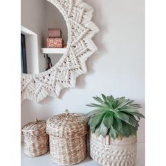Gương treo trang trí viền đan macrame thủ công - Phong cách cổ điển sang trọng cho không gian nhà cửa độc đáo