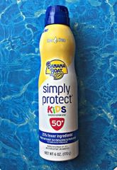 Xịt Chống Nắng Trẻ Em Banana Boat Simply Protect Kids SPF50 - Dạng Phun Sương, Bảo Vệ Da Nhạy Cảm, Chống Nắng Hiệu Quả, Không Kích Ứng