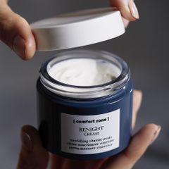 Kem Dưỡng Ẩm Comfort Zone Renight Cream 60ml - Chăm Sóc Da Trẻ Hóa, Giảm Nếp Nhăn, Dưỡng Ẩm Ban Đêm Cao Cấp