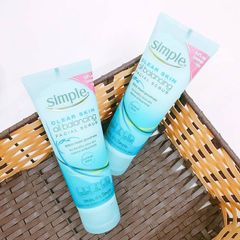 Tẩy tế bào chết Simple Clear Skin Oil Balancing Facial Scrub 75ml - Dưỡng ẩm, Kiểm soát dầu, Phù hợp mọi loại da