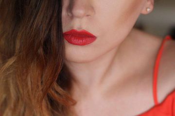 Son Chanel 57 Rouge Feu - Son Môi Đỏ Cam Tự Nhiên Cao Cấp, Thiết Kế Sang Trọng, Dưỡng Ẩm Mềm Mại, Phong Cách Hi-End