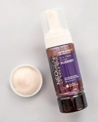 Sữa Rửa Mặt Việt Quất Neogen Dermalogy Real Fresh Foam Blueberry - Làm Sạch Sâu, Cấp Ẩm, Phục Hồi Da Mềm Mại 100g