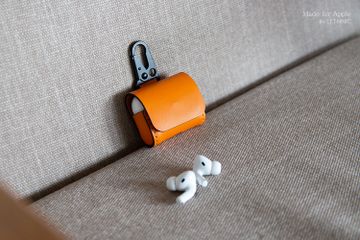 Bao da bảo vệ Apple AirPods 3 và AirPods Pro - Khắc theo yêu cầu, thiết kế sang trọng, phòng tránh trầy xước, phụ kiện độc đáo cho tín đồ công nghệ