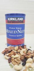 Hạt Hỗn Hợp Kirkland Mixed Nuts 453g - Hộp Thiếc Sang Trọng Gồm Hạnh Nhân, Óc Chó, Hạt Điều, Bí Xanh, Ngon Miệng, Không Chất Bảo Quản