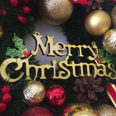 Vòng Nguyệt Quế Giáng Sinh Cao Cấp Đỏ Vàng - Trang Trí Noel Sang Trọng Với Chất Liệu Thân Thiện Môi Trường