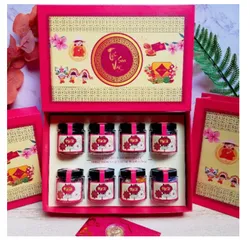 Hộp mứt Tết mix 8 vị thượng hạng - Mứt dẻo thơm ngon, quà Tết ý nghĩa, chọn lọc đặc sản để đãi khách trong ngày lễ Tết.