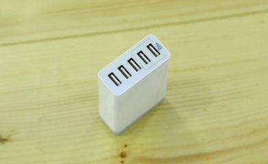 Bộ sạc 5 cổng Anker A2134 PowerPort Lite - Sạc nhanh cho 5 thiết bị USB, nhỏ gọn, tiện lợi cho người di chuyển