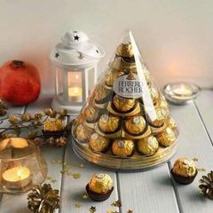 Tháp Socola Ferrero Rocher Cone 350g - Hộp quà 28 viên socola hạt dẻ thơm ngon, món quà lý tưởng cho dịp lễ hội