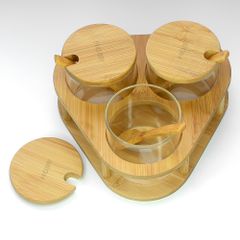 Bộ 3 Lọ Thủy Tinh Đựng Gia Vị Khay Gỗ Hobby - Tiện Lợi, An Toàn, Dụng Cụ Nhà Bếp Thông Minh cho Mọi Gia Đình
