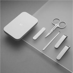 Bộ Dụng Cụ Chăm Sóc Móng Tay 5 Món Xiaomi - Kìm Bấm, Kéo Cắt, Dũa, Cây Lấy Rác Tai - Thiết Kế Nhỏ Gọn, Sang Trọng