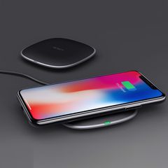 Đế Sạc Không Dây Aukey LC-Q6 10W - Sạc Nhanh Qi - Thiết Kế Nhỏ Gọn, Tiện Lợi Cho Điện Thoại Thông Minh
