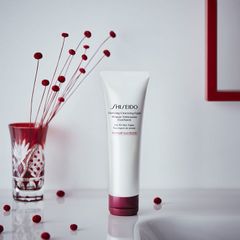 Sữa Rửa Mặt Tẩy Da Chết Shiseido Clarifying Cleansing Foam 125ml - Sạch Sâu, Làm Sáng Da, Chăm Sóc Da Cao Cấp Nhật Bản