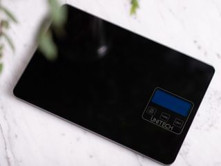 Cân Điện Tử Unitech Màn Hình LCD 5kg - Nhà Bếp Chính Xác Với Độ Chia 1g - Phù Hợp Để Làm Bánh, Giảm Cân, Đo Lường Thực Phẩm