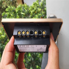 Công Tắc Cảm Ứng Viền Nhôm Zigbee Mặt Kính Phẳng Chữ Nhật - Thiết Bị Thông Minh Điều Khiển Qua Điện Thoại Tuya Smart