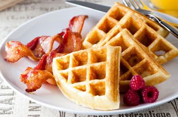 Chảo Nướng Bánh Waffle Chống Dính 2 Mặt Kích Thước 13x14cm - Dụng Cụ Làm Bánh Tiện Lợi Cho Người Yêu Thích Nấu Ăn