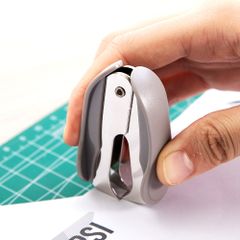 Nhổ Ghim Deli E0232 Loại 10 24/6 26/6 - Dụng Cụ Văn Phòng Bền Chắc, Thiết Kế Tiện Dụng, Mạ Bạc Chống Ăn Mòn
