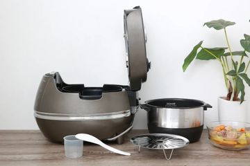 Nồi Cơm Điện Cao Tần Cuckoo CRP-CHSS1009FN 1.8L - Sang Trọng, Dung Tích Lớn, Chức Năng Đa Dạng, Bảo Quản Dễ Dàng