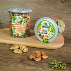 Hạt dinh dưỡng Mix nhân hạt khô Smile Nuts - Tách vỏ, giàu dinh dưỡng từ hạt bí xanh, óc chó và hạnh nhân, 255g/500g