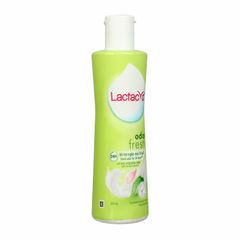 Dung dịch vệ sinh phụ nữ Lactacyd Odor Fresh 250ml - Tươi mát, nhẹ nhàng với chiết xuất lá trầu không và nước hoa hồng, bảo vệ vùng kín hiệu quả.
