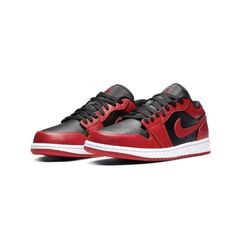 Giày thể thao Nike Air Jordan 1 Low Reverse Bred màu đỏ