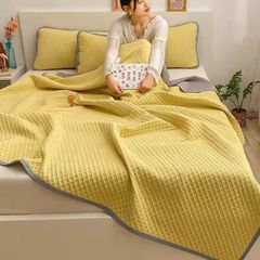 Chăn Thun Xốp Hai Mặt Họa Tiết Tổ Ong - Mềm êm, Siêu Nhẹ, Kích Cỡ 2mx2m3, Thời Trang Nhiều Màu Sắc