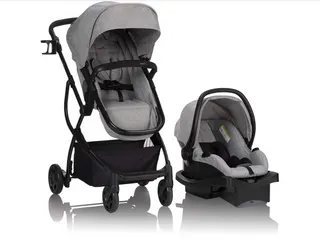 Bộ xe đẩy và ghế ô tô Evenflo Omni Plus Travel System with LiteMax Infant