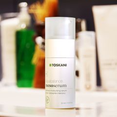 Serum Toskani Aquabalance 30ml - Hỗ trợ cấp nước và trẻ hóa da với Hyaluronic Acid, Vitamin E & C - Giải pháp cho làn da khô và xỉn màu.