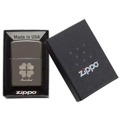 Bật Lửa Zippo Good Luck Design 49120 - Họa Tiết Cỏ 4 Lá May Mắn, Vỏ Đồng Thau Mạ Chrome, Sang Trọng và Độc Đáo