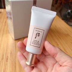 Kem Chống Nắng Whoo Radiant White Tone Up SPF 50+/PA++++ - Dưỡng Trắng, Nâng Tông Da, Chất Kem Mỏng Nhẹ, Không Nhờn Dính