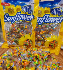 Kẹo Socola Nhân Hướng Dương Sunflower Hàn Quốc - Vị Ngọt Dịu Thơm Ngon, Dễ Ăn Cho Mọi Lứa Tuổi - Túi 250g
