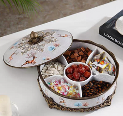 Khay Đựng Bánh Mứt Kẹo Hình Hươu 5 Ngăn - Thiết Kế Độc Đáo Mang Lại Phúc Lộc Thọ Cho Ngày Tết