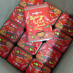Bánh Que Cay Kilin Spicy Stick Biscuits Thái Lan Hộp Thiếc - Món Ăn Vặt Siêu Cay Thích Hợp Nhâm Nhi Khi Xem Phim, Uống Bia