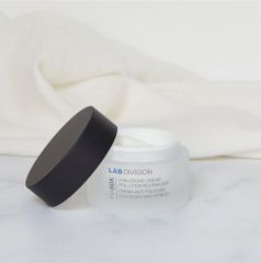 Kem Dưỡng Da Bruno Vassari HA50X - Kem Hyaluronic Chống Ô Nhiễm, Dưỡng Ẩm Tối Ưu Cho Da Mịn Màng và Sáng Khỏe 50ml