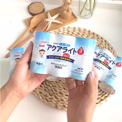 Nước Bù Điện Giải Wakodo Cho Bé Từ 3M+ - Thức Uống Bổ Sung Nước & Khoáng Chất Hương Táo Tự Nhiên, An Toàn Cho Trẻ Nhỏ