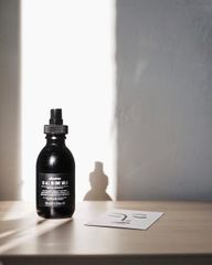 Xịt Dưỡng Tóc Davines Oi All In One Milk 135ml - Giúp Tóc Bóng Mượt, Dưỡng Ẩm & Giữ Kiểu Tóc Bền Lâu