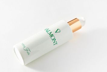 Nước Hoa Hồng Cân Bằng Da Valmont Vital Falls 150ml - Sạch Sâu, Giữ Ẩm Cho Da Nhạy Cảm, Làm Tươi Trẻ Da Tổn Thương