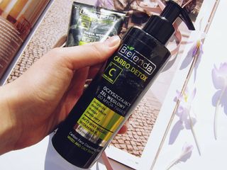 Sữa Rửa Mặt Bielenda Carbon Detox 195g - Thanh Lọc Da, Ngăn Ngừa Mụn, Làn Da Sạch Sẽ và Sảng Khoái