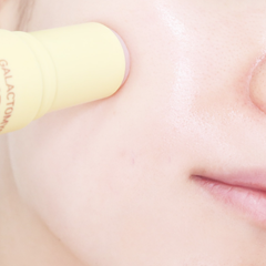 Thanh Bôi RIRE Galactomyces Ampoule Stick - Hỗ Trợ Cải Thiện Nếp Nhăn, Cung Cấp Độ Ẩm, Cho Da Tươi Trẻ, Dạng Lăn Tiện Lợi 15g
